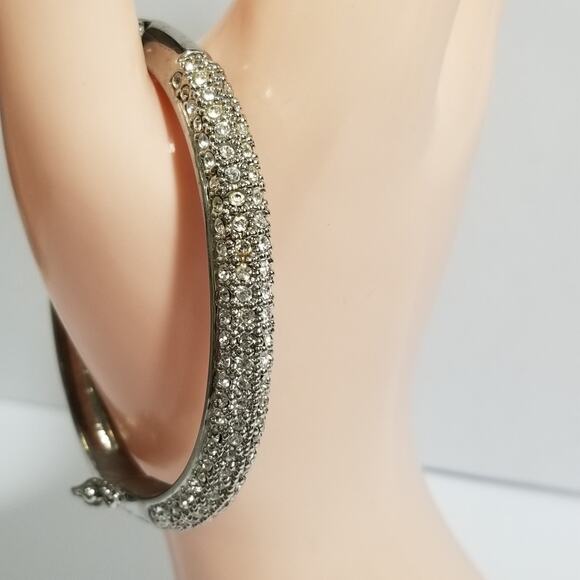 Lia Sophia LS crystal paved hinged bangle bracelet 1.2003 - Picture 7 of 12